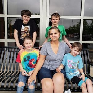 Meet your Posher, Lissy